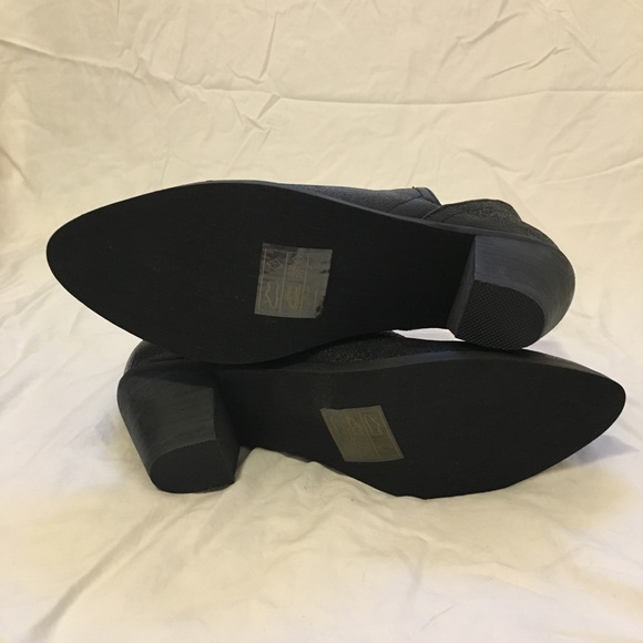 N.Y.L.A  NASTY Gal  Izzy Black Booties - Picture 6 of 7